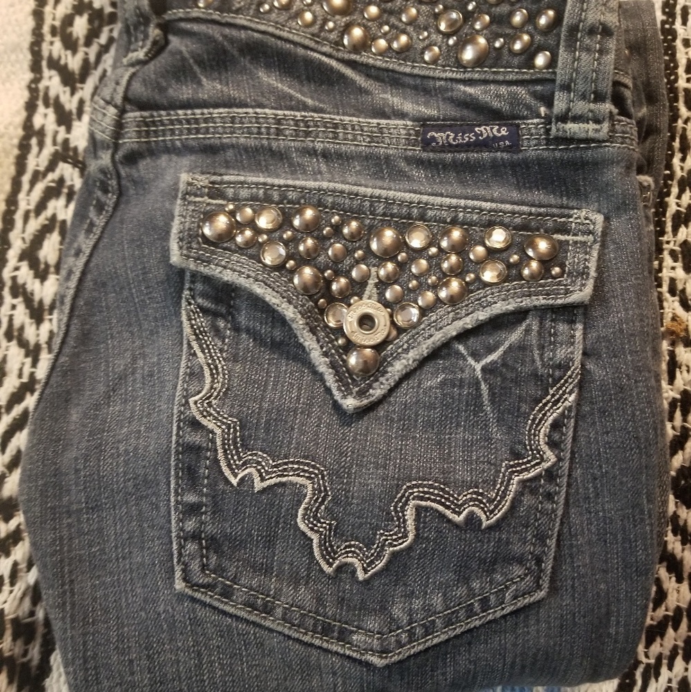Dark blue jeans